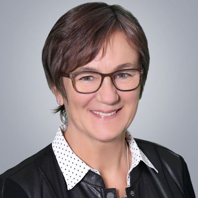 Monika Nebl, Rechtsanwaltsfachangestellte, Weilheim
